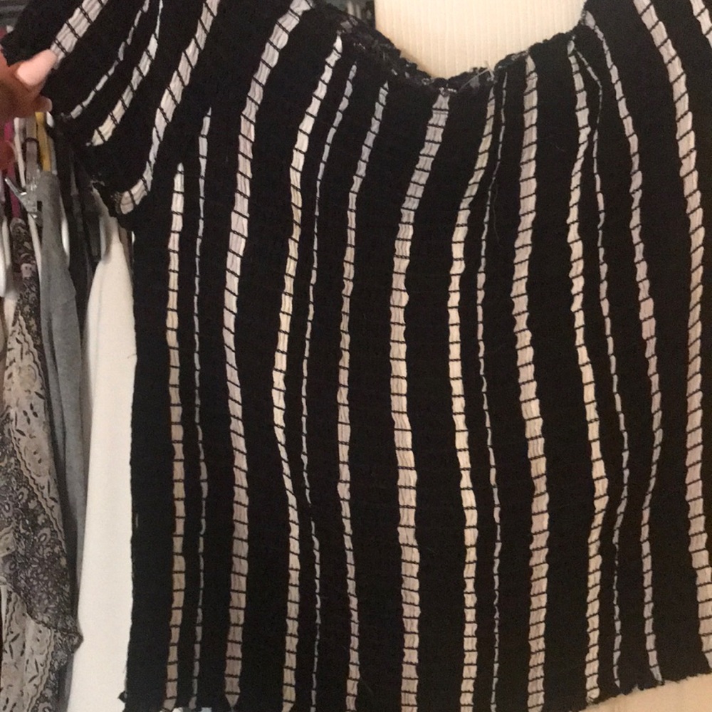 Never worn before stretchy top